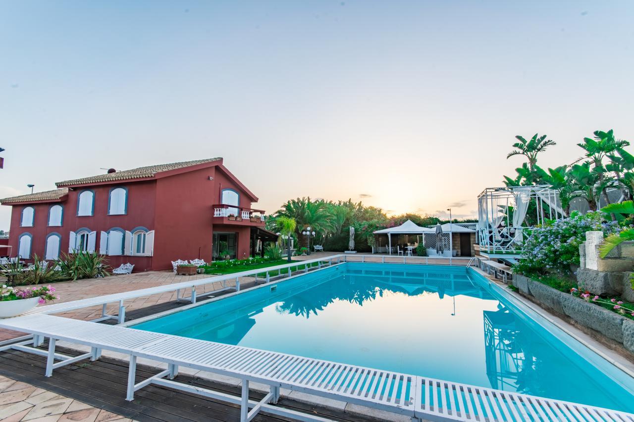 I Giardini Di Giano Bed and Breakfast Torre di Faro Esterno foto